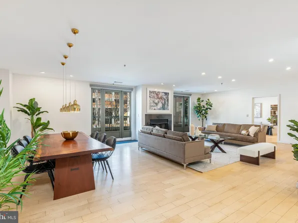 143 S 2nd St APT 203, Philadelphia, PA 19106