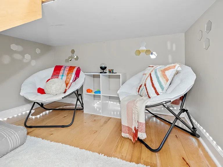 16061 Beech Ln — Photo 19