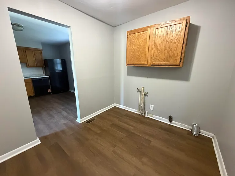 1861 Dunkirk Dr — Photo 11