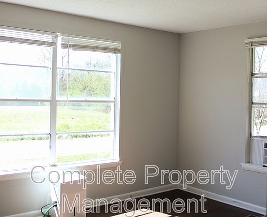 2nd image of 5320 Java Ave