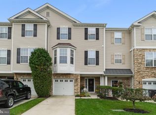 111 Acorn Dr, Mount Royal, NJ 08061