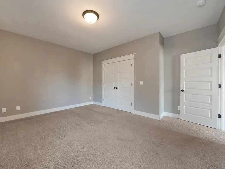 3347 Chase Ct — Photo 32