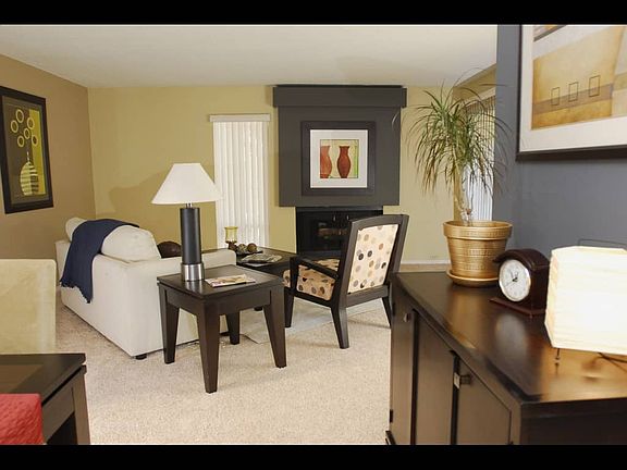3rd image of 1451 3rd St #511-19