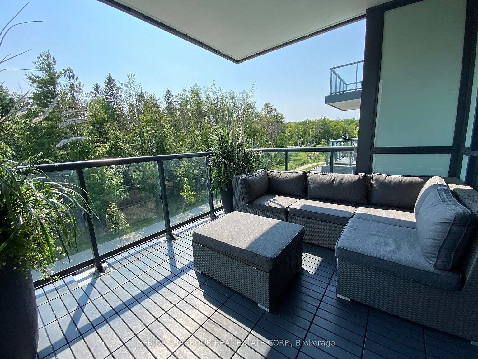 2 bed, $2,400 — Photo 4