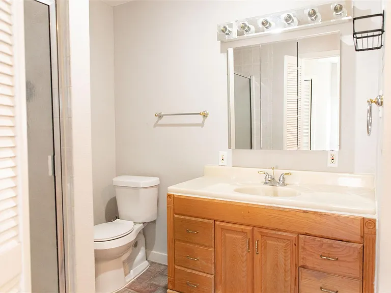 3314 Rochdale St — Photo 26