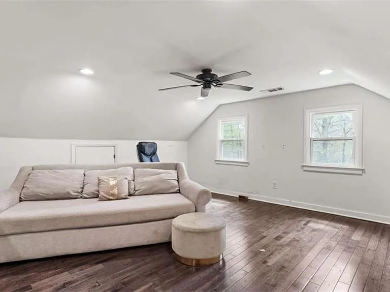 5491 Hill Rd — Photo 19