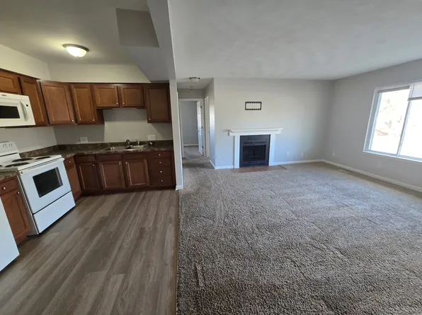 1713 Dorchester Ave APT 7, Kalamazoo, MI 49001