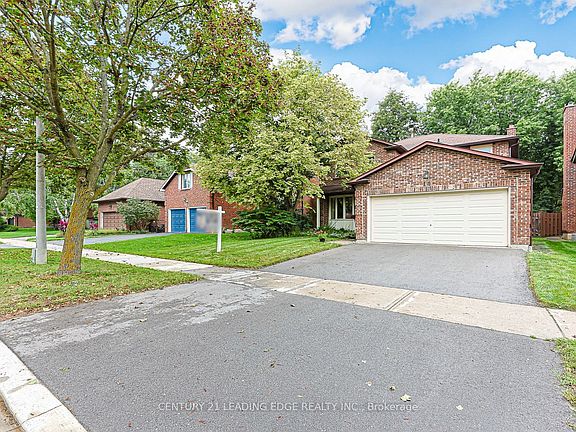 3rd image of 14 Buchanan Dr