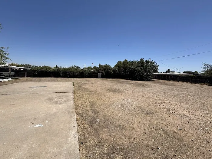 16002 N 66th Dr — Photo 13