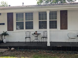 2211 Stamford Ln #B, Austin, TX 78703