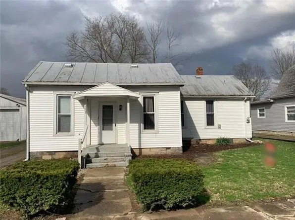 303 Walnut St, Belle Center, OH 43310