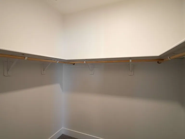 Deer Creek Townhomes — Photo 8
