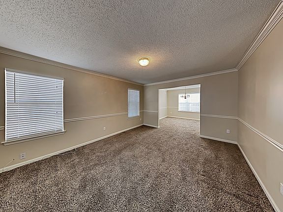 3rd image of 132 Penny Ln
