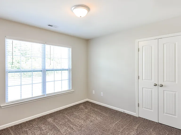 105 Lakemont Dr — Photo 14