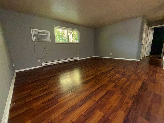 3rd image of 400 S Miami Ave