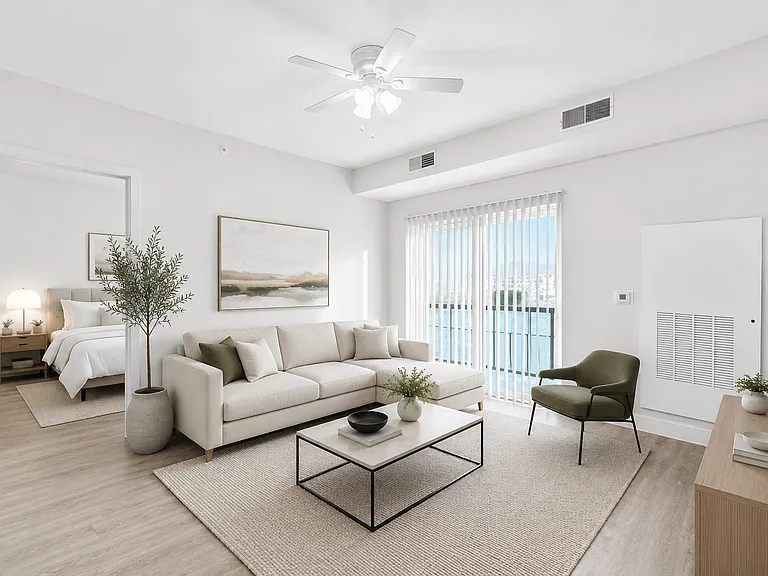The Franklin Apartments — Photo 12
