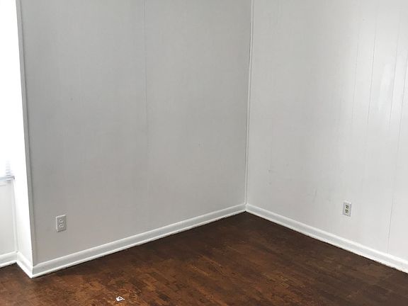 5th image of 2646 Wayside Dr