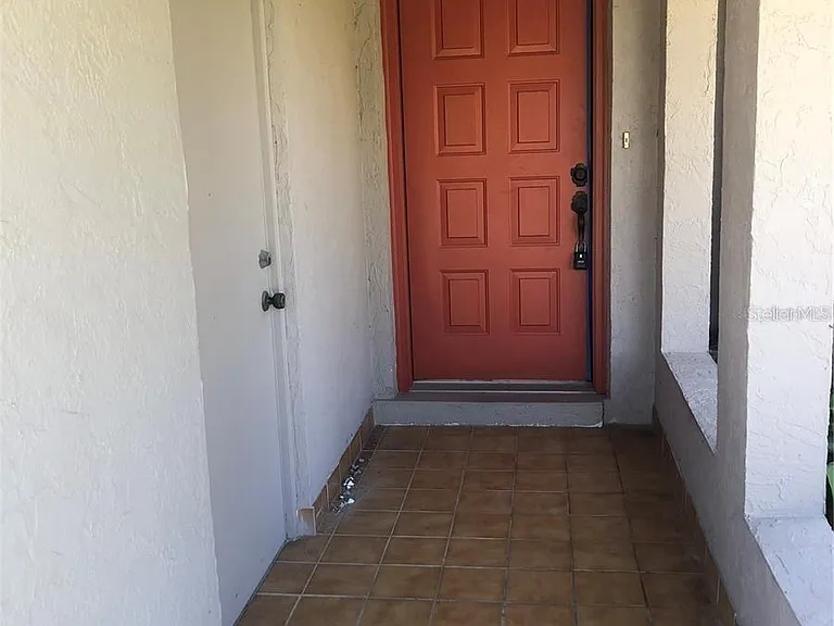 507 Shore Rd — Photo 3