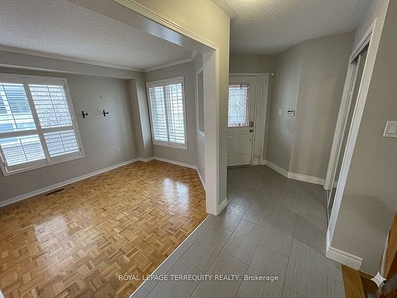 2nd image of 3813 Ridgepoint Way