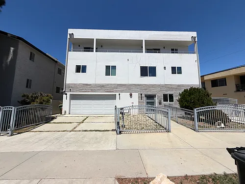 3317 Bagley Ave #5 Photo 1
