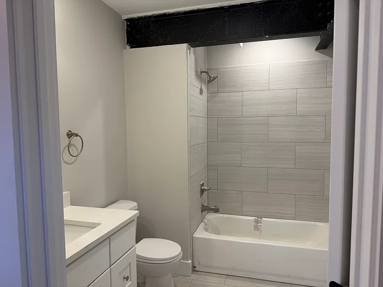 1665 Main Street — Photo 61