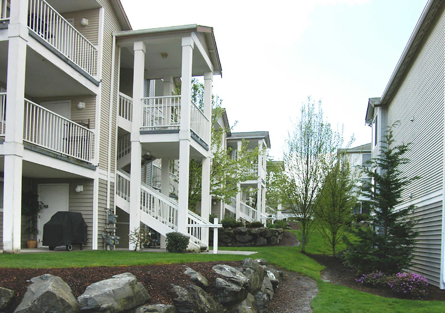 Heritage Ridge — Photo 2