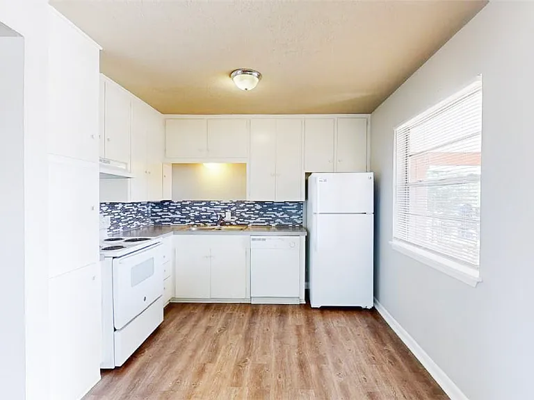 3800 E 29th St #5 — Photo 31