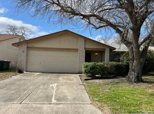 8310 Star Creek Dr, San Antonio, TX 78251