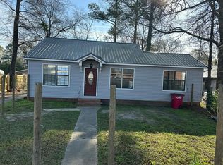1010 Peachtree St, Louisville, GA 30434