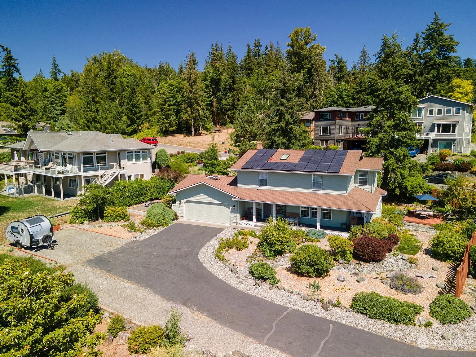 5025 Silver Beach Avenue photo 1