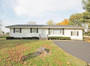 112 E Bower St, Oreana, IL