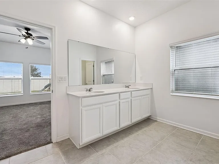 781 Taurus Ln — Photo 22
