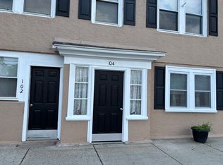 104 Elliott St, Beverly, MA 01915