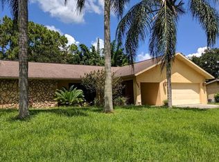 1963 Rolling Green Cir, Sarasota, FL 34240