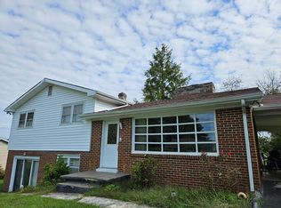 72 Cleveland Heights Rd, Cleveland, VA 24225