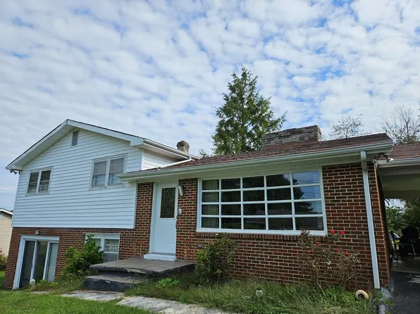 72 Cleveland Heights Rd, Cleveland, VA 24225