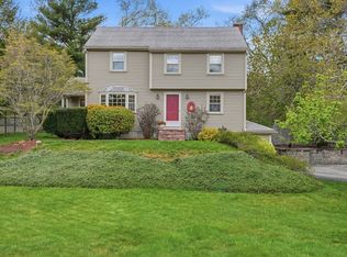 10 Amy Ln, Plymouth, MA 02360