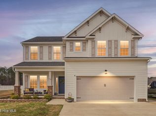 112 Rosedale Dr, Moyock, NC 27958