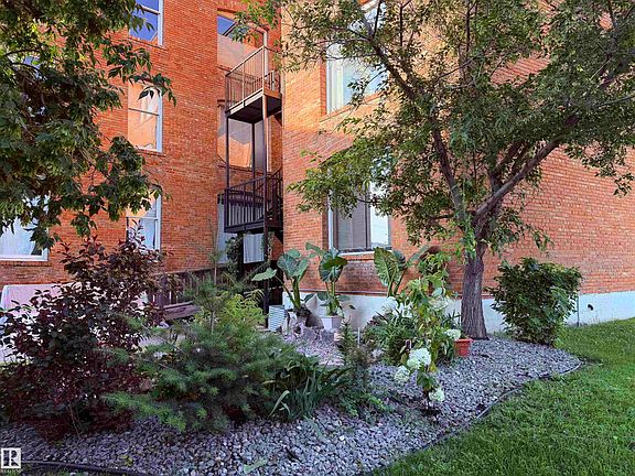 5th image of 10141 95th St NW #203