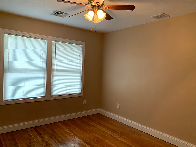 180 Franklin St #1 — Photo 21