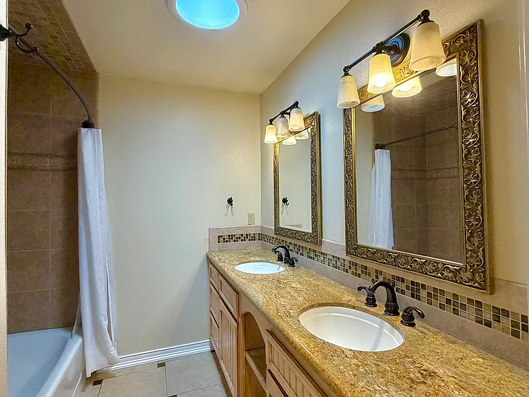 6297 N Feland Ave — Photo 13