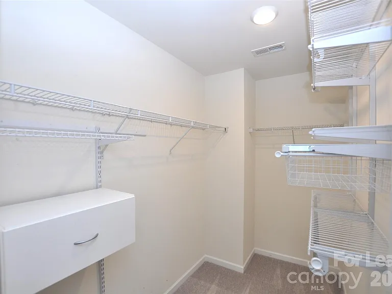 536 Laurel Walk Ln — Photo 22