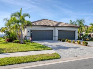 16008 Sunny Day Dr, Bradenton, FL 34211