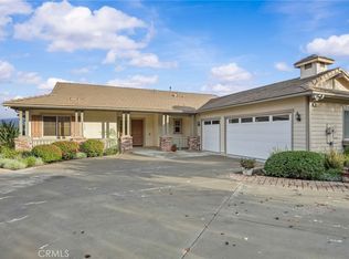 101 Via De La Valle, Lake Elsinore, CA 92532
