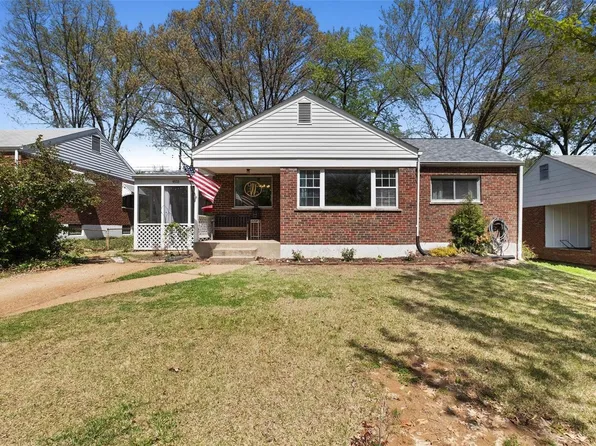 9533 Lodge Pole Ln, Saint Louis, MO 63126