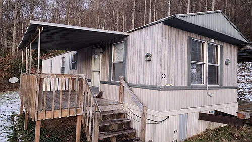 90 Bud Rd Photo 1