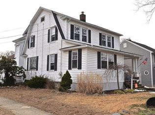 379 Glenridge Rd, Stratford, CT 06614