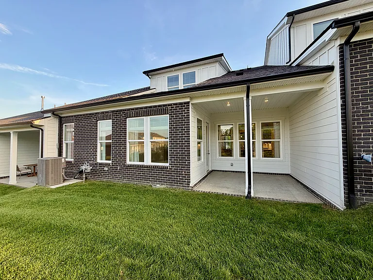 310 Buckwood Ln — Photo 29
