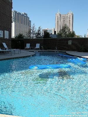 4th image of 215 N Center St #1407