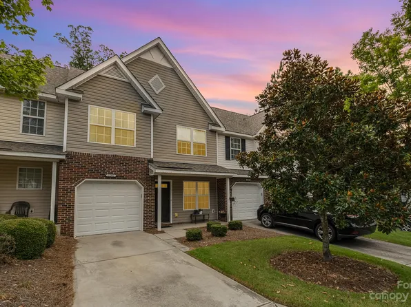11361 Stone Trail Rd, Charlotte, NC 28213